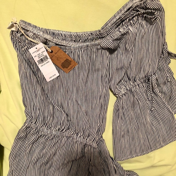 American Eagle Outfitters Pants - American Eagle 🦅 Romper